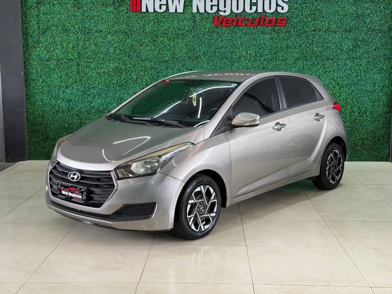 HYUNDAI HB20 1.0 COMFORT STYLE 12V FLEX 4P MANUAL HYUNDAI HB20 1.0 COMFORT STYLE 12V FLEX 4P MANUAL